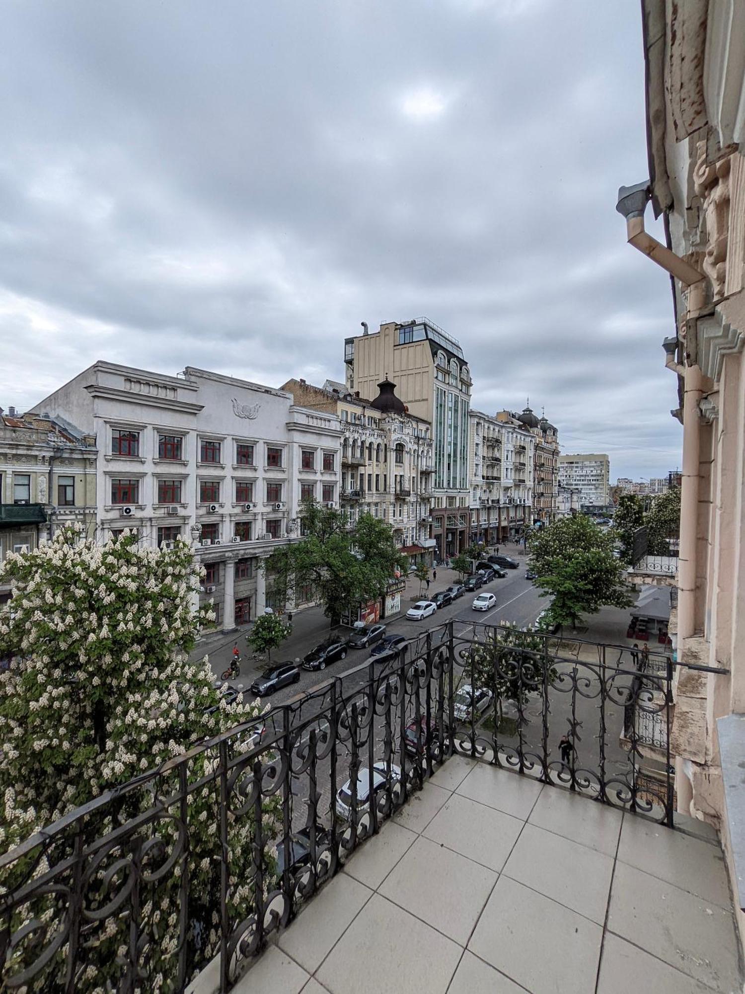 Royal Grand Hotel Kiew Exterior foto