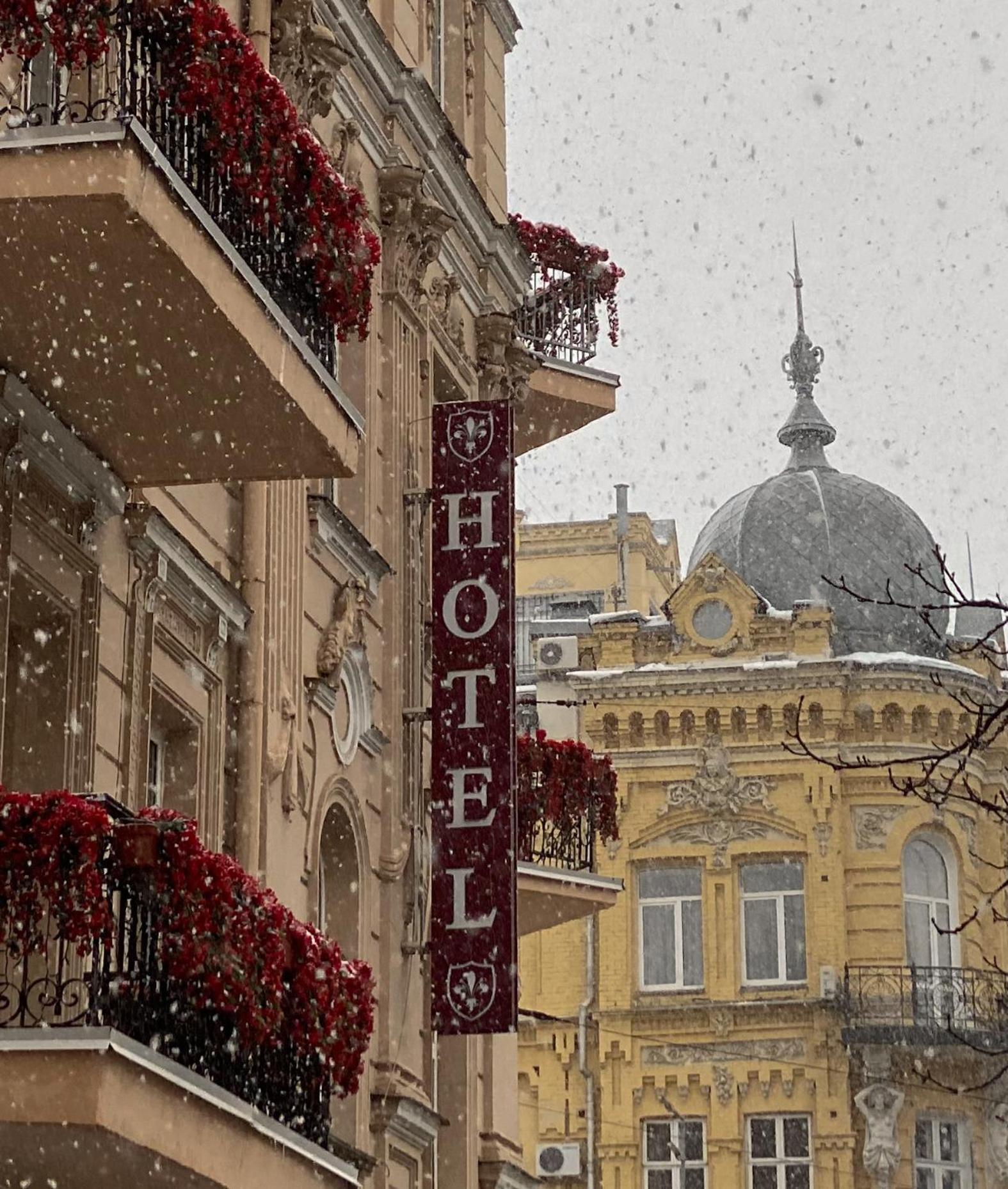 Royal Grand Hotel Kiew Exterior foto