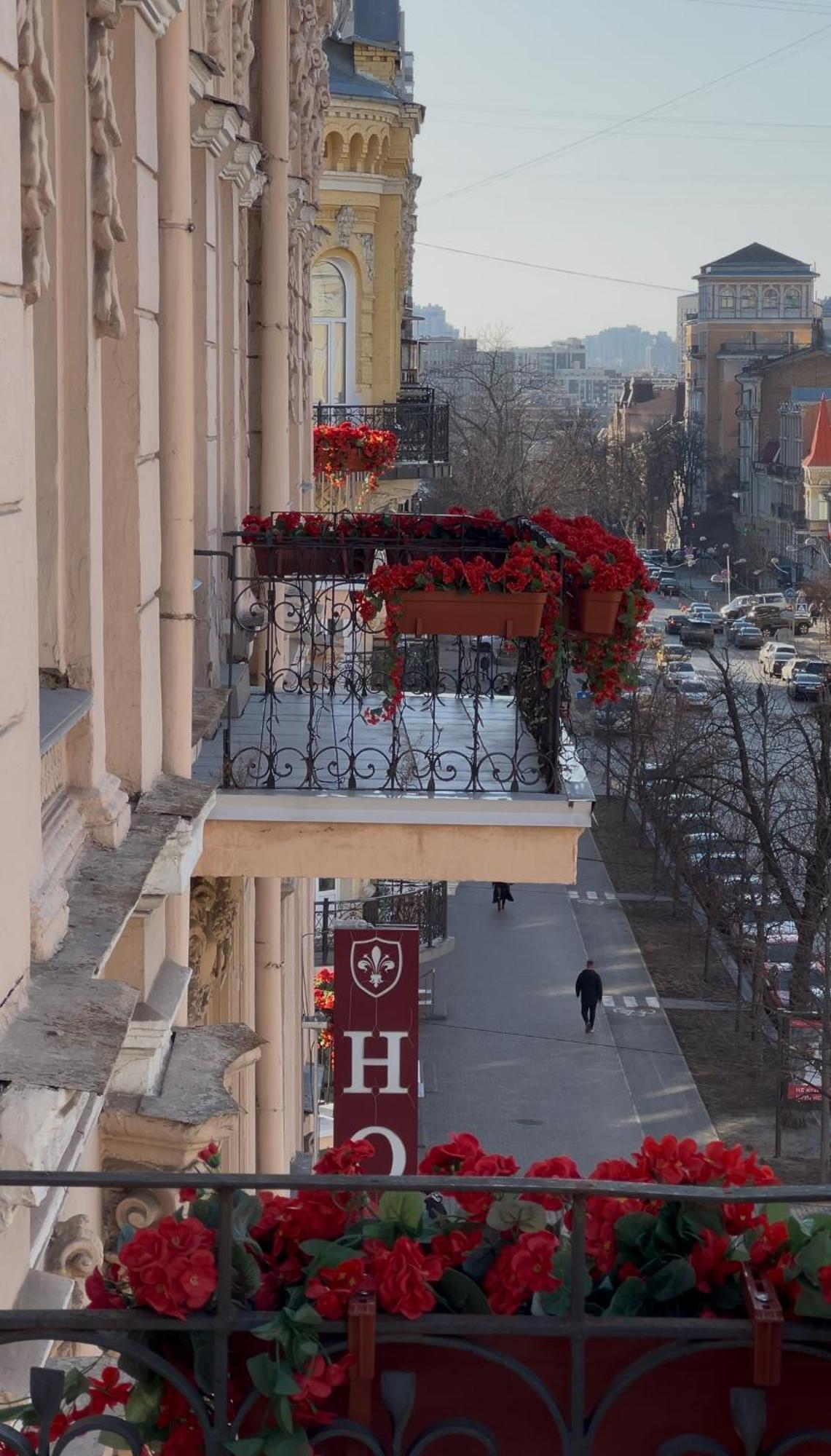 Royal Grand Hotel Kiew Exterior foto